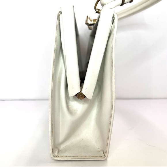 Vintage Madwed White Leather Purse Frame Doctor Bag Gold Tone Metal Closure - Picture 6 of 11